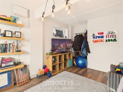 Millard Park, St. Davids, SA62