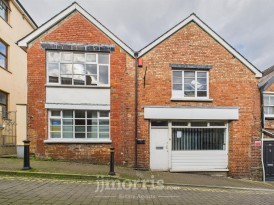 St. Mary Street, Cardigan, SA43