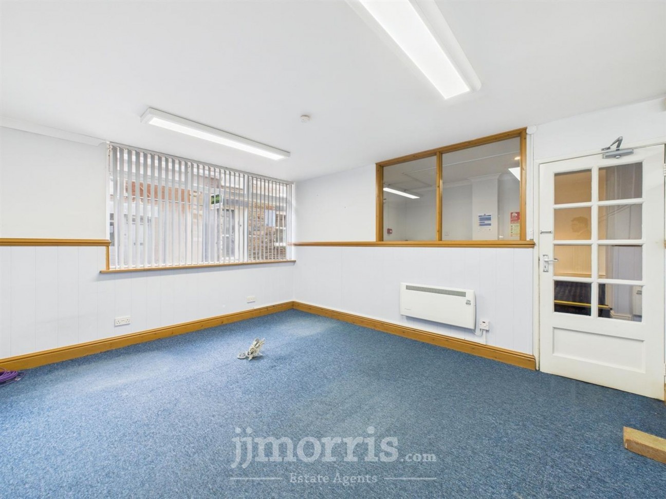 St. Mary Street, Cardigan, SA43