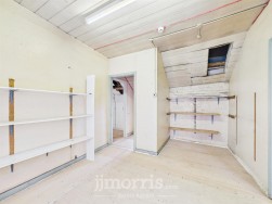 St. Mary Street, Cardigan, SA43