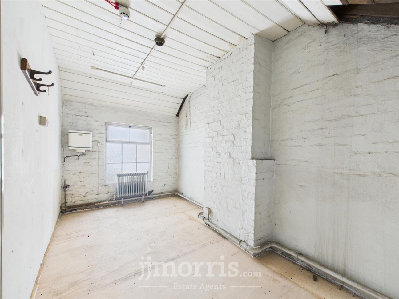 St. Mary Street, Cardigan, SA43