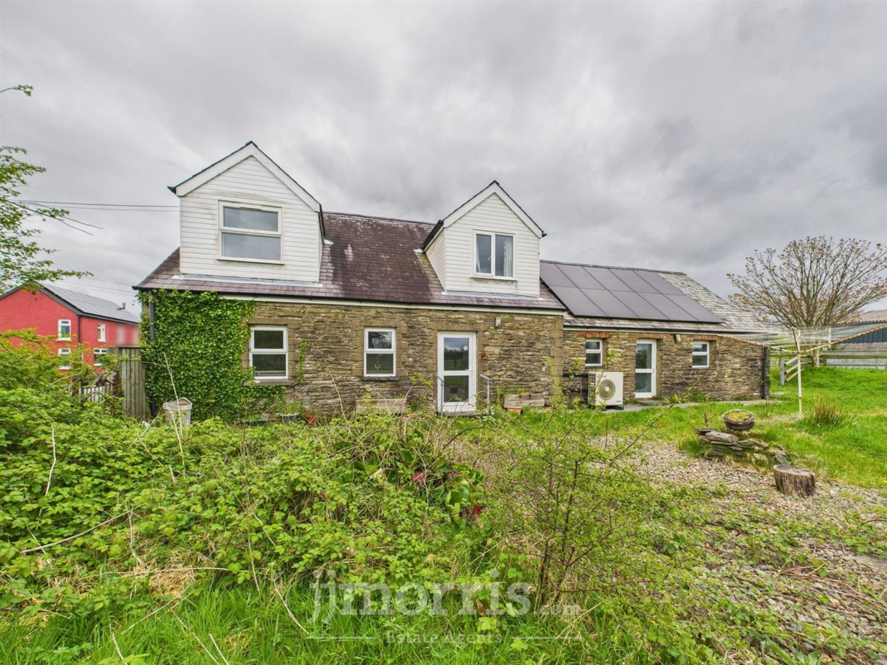 Henllan Amgoed, Whitland, SA34