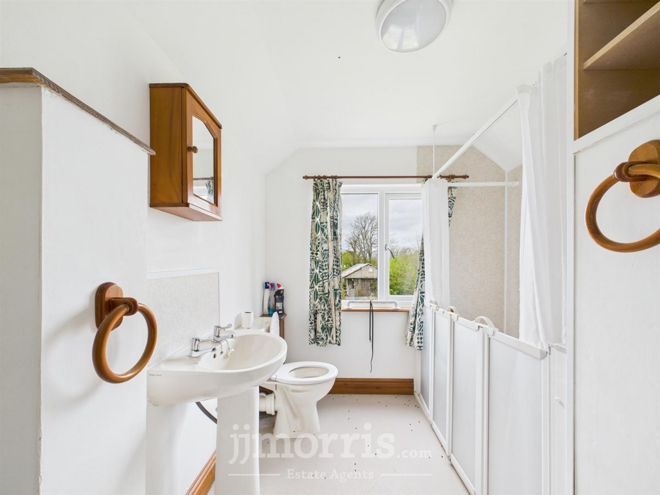 Henllan Amgoed, Whitland, SA34