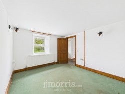 Henllan Amgoed, Whitland, SA34