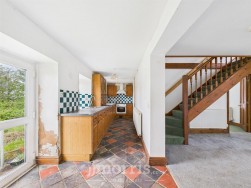 Henllan Amgoed, Whitland, SA34