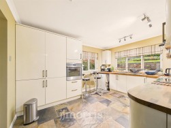 The Bridge, Narberth, SA67