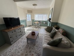 Harbour Village, Goodwick, SA64