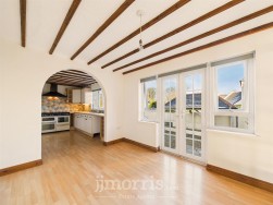 East Street, Newport, SA42