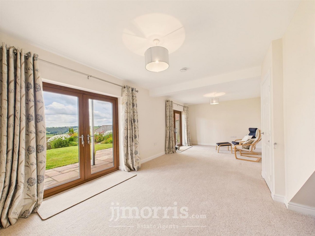 St. Clears, Llangynin, SA33