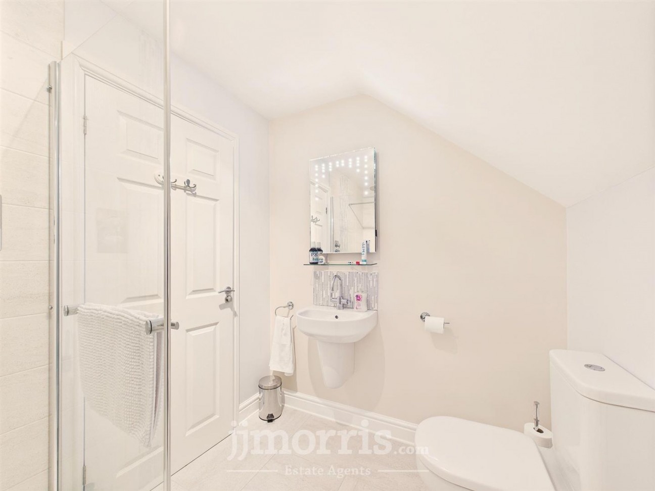 St. Clears, Llangynin, SA33