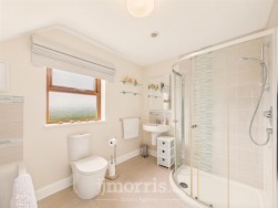 St. Clears, Llangynin, SA33