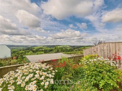St. Clears, Llangynin, SA33