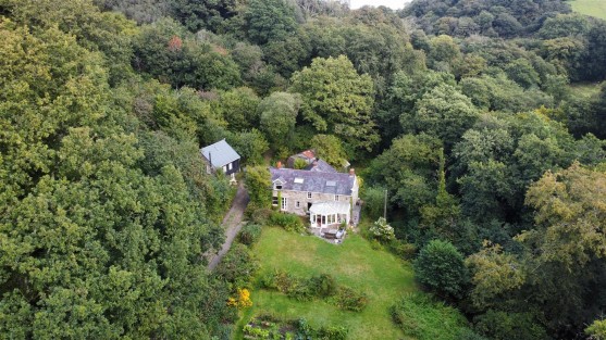 Login, Whitland, SA34