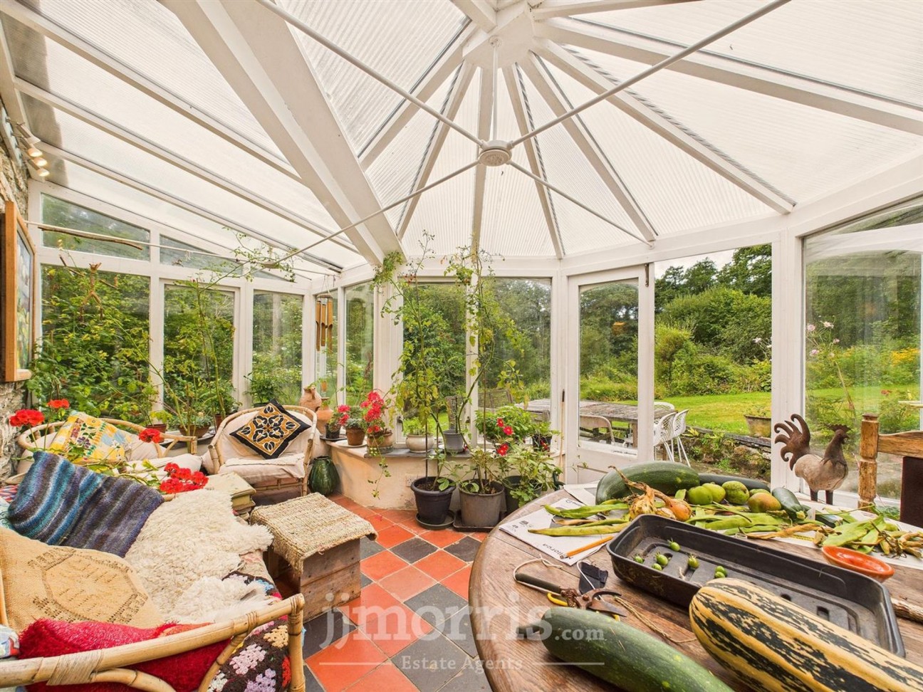 Login, Whitland, SA34