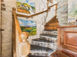 Login, Whitland, SA34