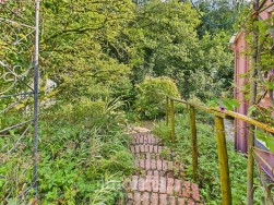 Login, Whitland, SA34