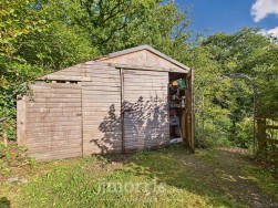 Login, Whitland, SA34