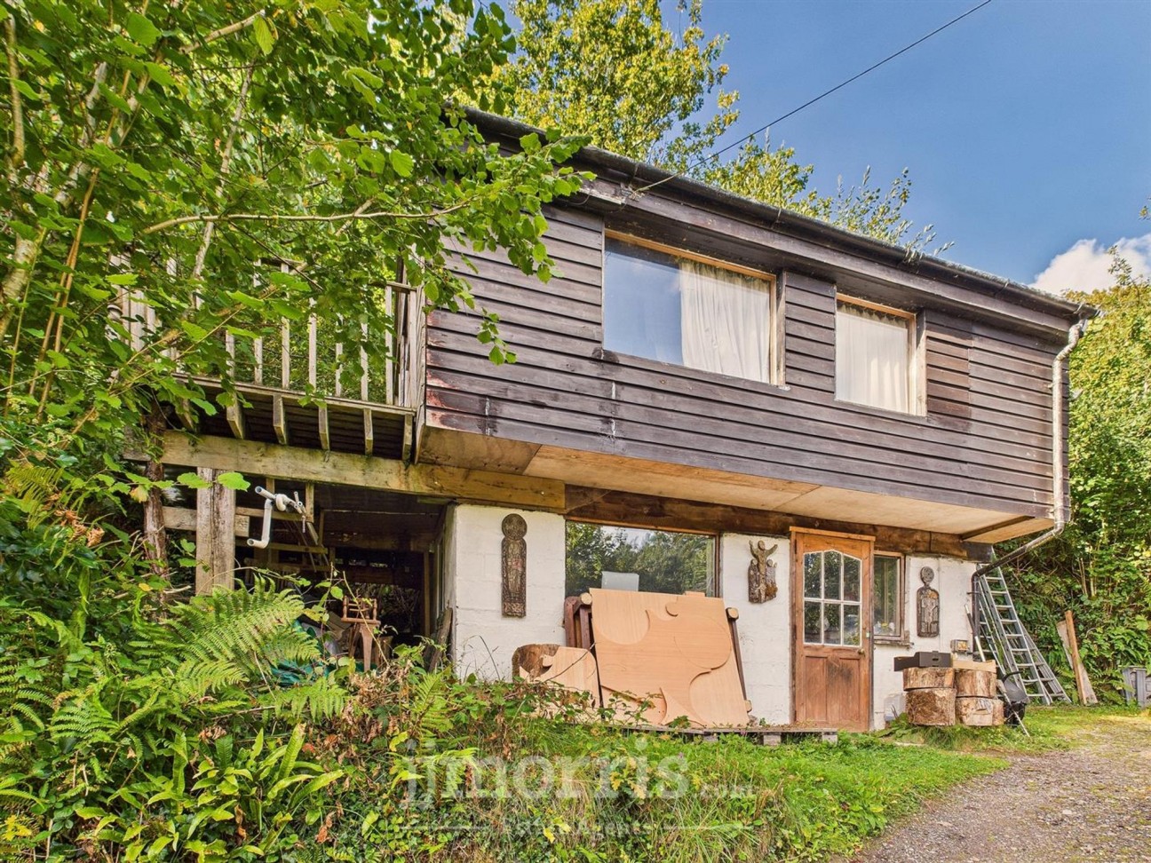 Login, Whitland, SA34