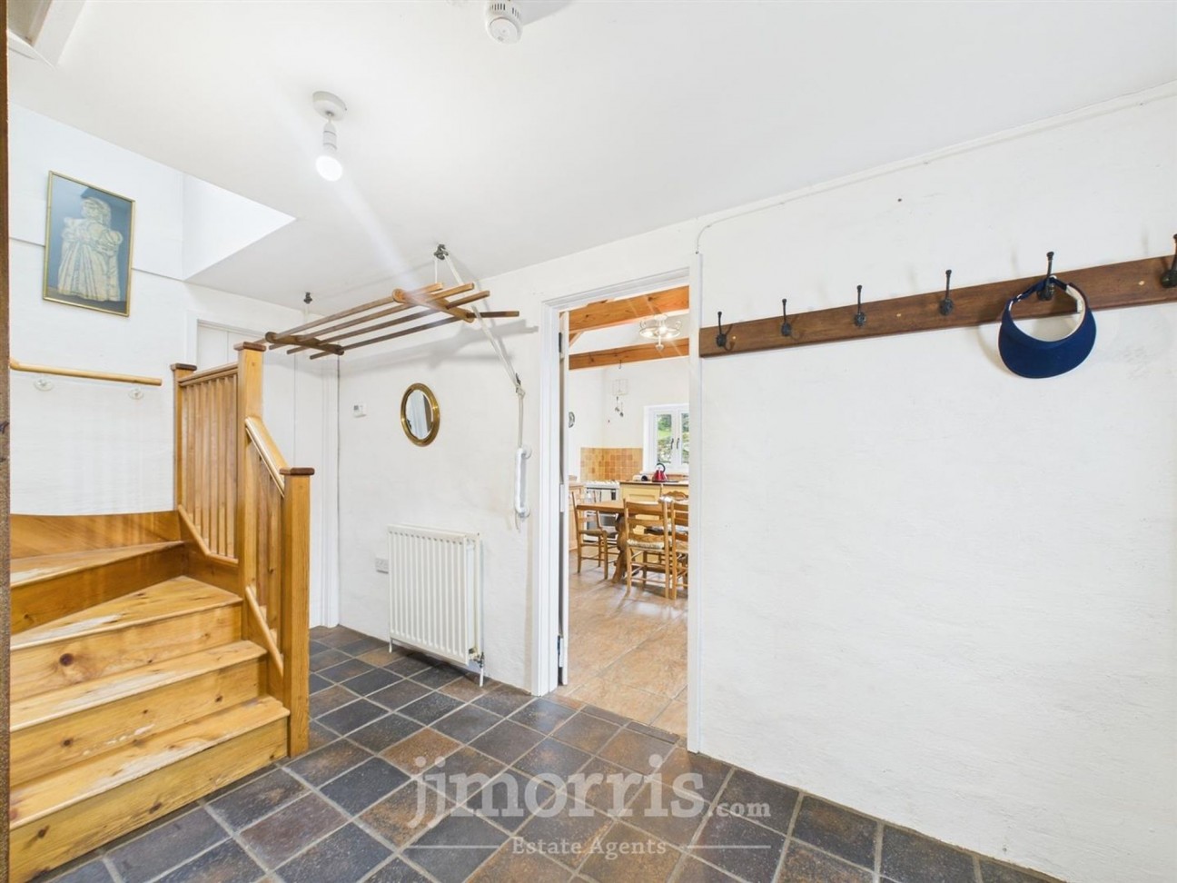 Dinas Cross, Newport, SA42