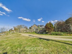 Dinas Cross, Newport, SA42