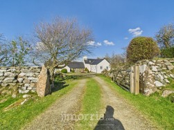 Dinas Cross, Newport, SA42