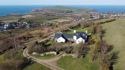 Dinas Cross, Newport, SA42