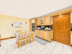 Pentre'r Bryn, Llandysul, SA44