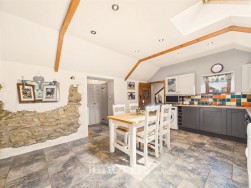 Dwrbach, Fishguard, SA65