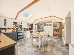 Dwrbach, Fishguard, SA65