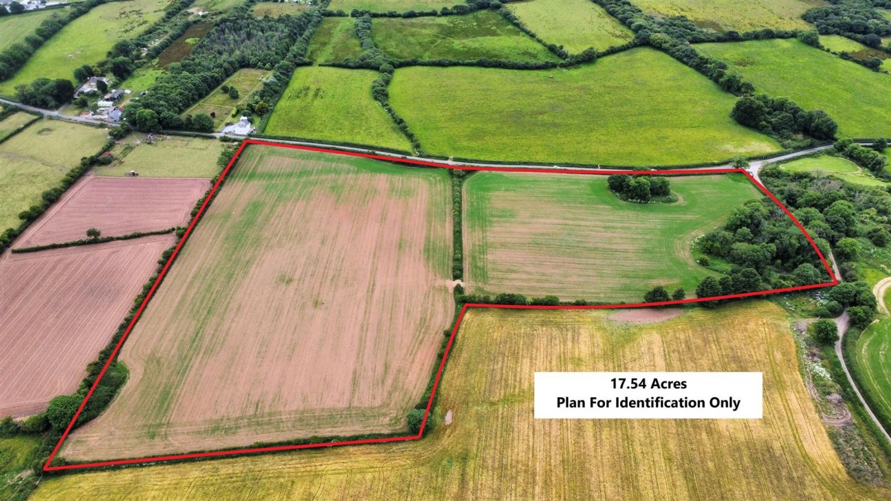 Land, Hodgeston, SA71