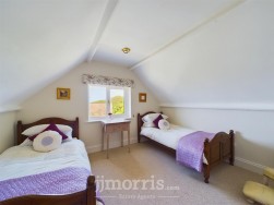 Penparc, Trefin, SA62