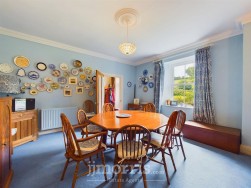 Lampeter Velfrey, Narberth, SA67