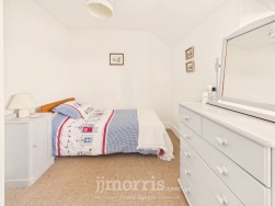 Harbour Village, Goodwick, SA64