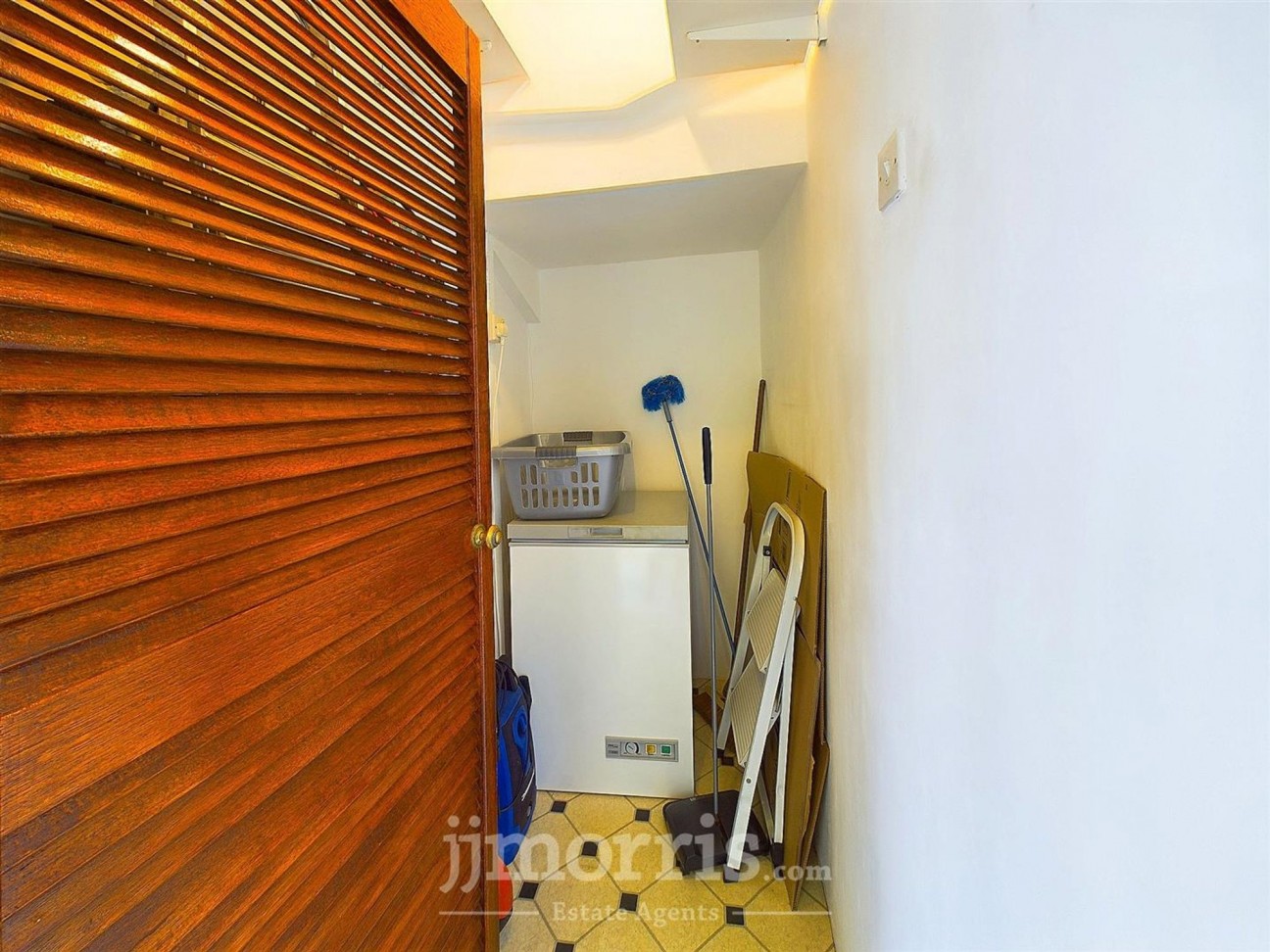 Harbour Village, Goodwick, SA64