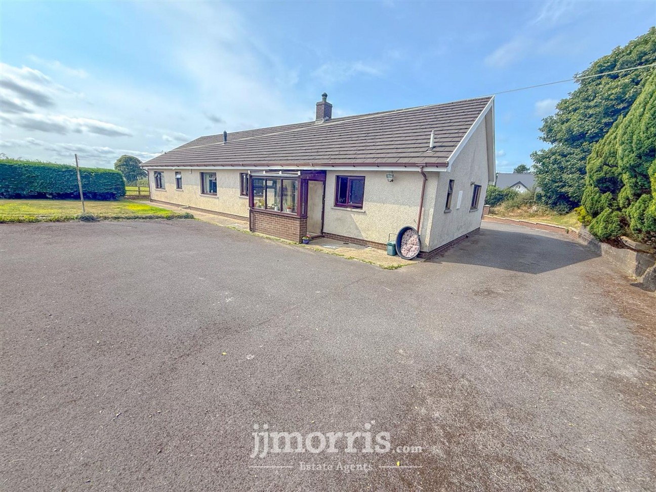 Capel Iwan Road, Newcastle Emlyn, SA38