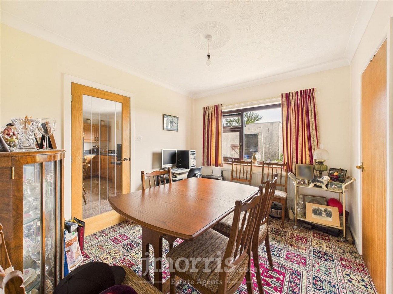 Capel Iwan Road, Newcastle Emlyn, SA38