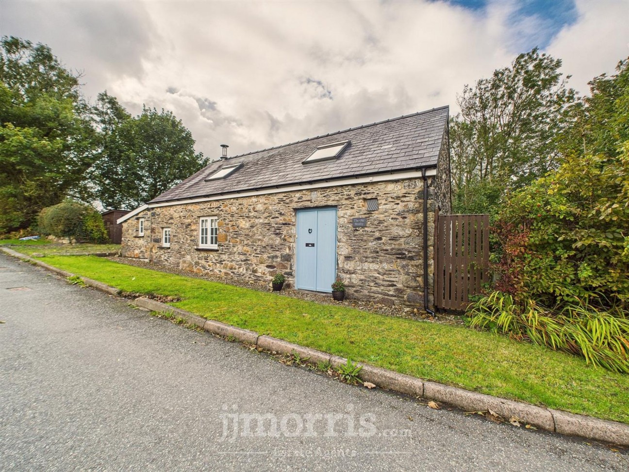 Dwrbach, Fishguard, SA65