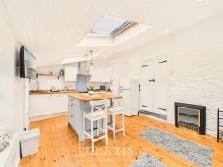 Dwrbach, Fishguard, SA65