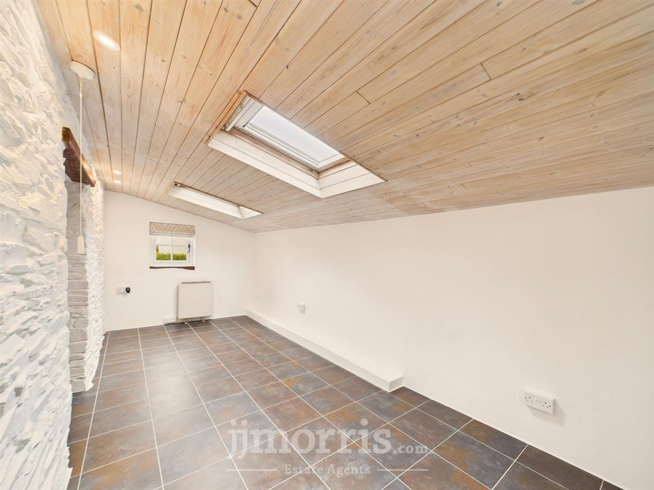 Dwrbach, Fishguard, SA65