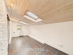 Dwrbach, Fishguard, SA65