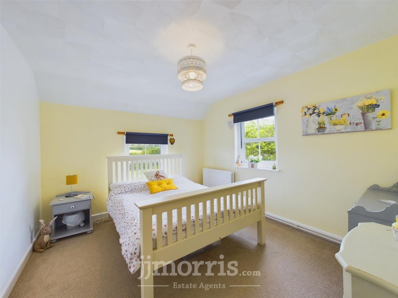 Login, Whitland, SA34