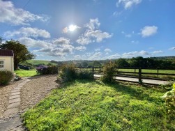 Login, Whitland, SA34