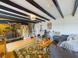 Login, Whitland, SA34