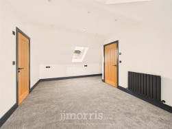 Cleddau Avenue, Milford Haven, SA73