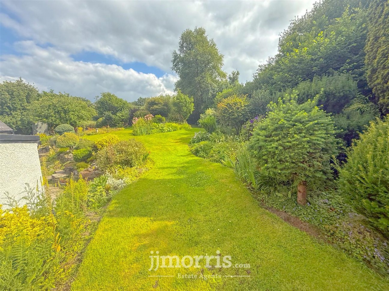 Pentre-Cwrt, Llandysul, SA44