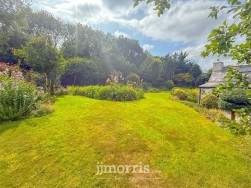 Pentre-Cwrt, Llandysul, SA44