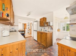 Pentre-Cwrt, Llandysul, SA44