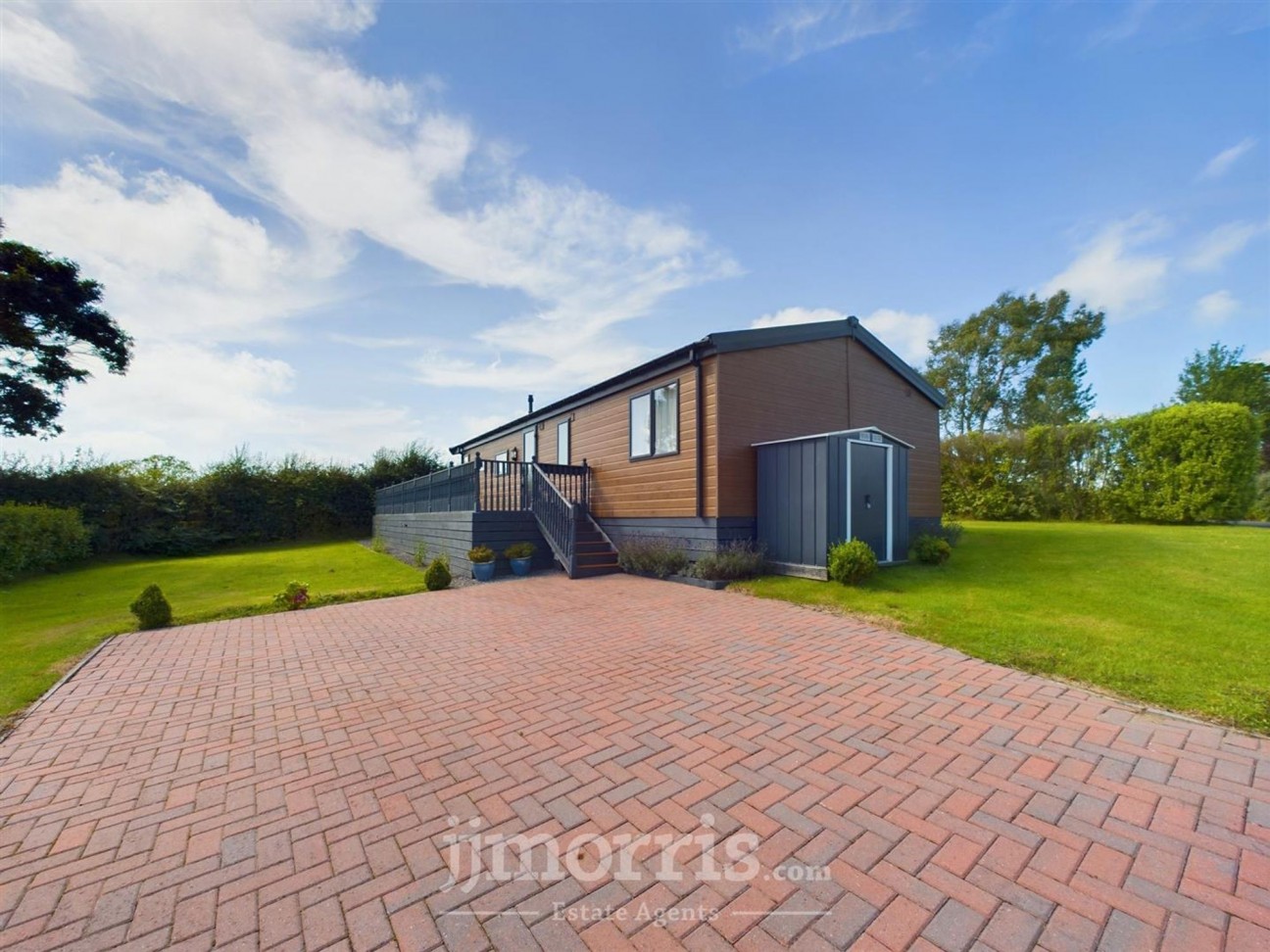 New Park, Landshipping, SA67