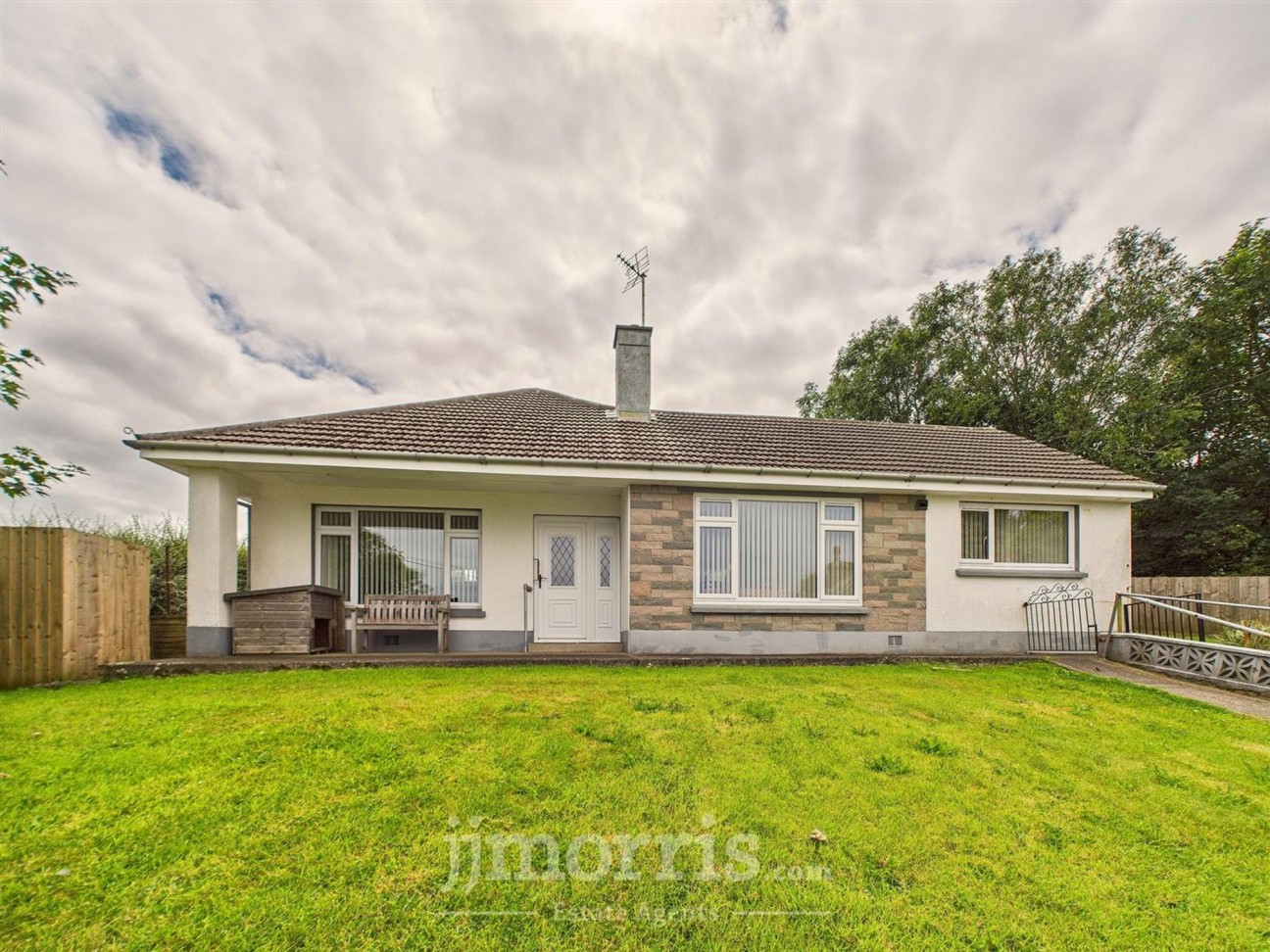 Pencaer, Pontiago, SA64