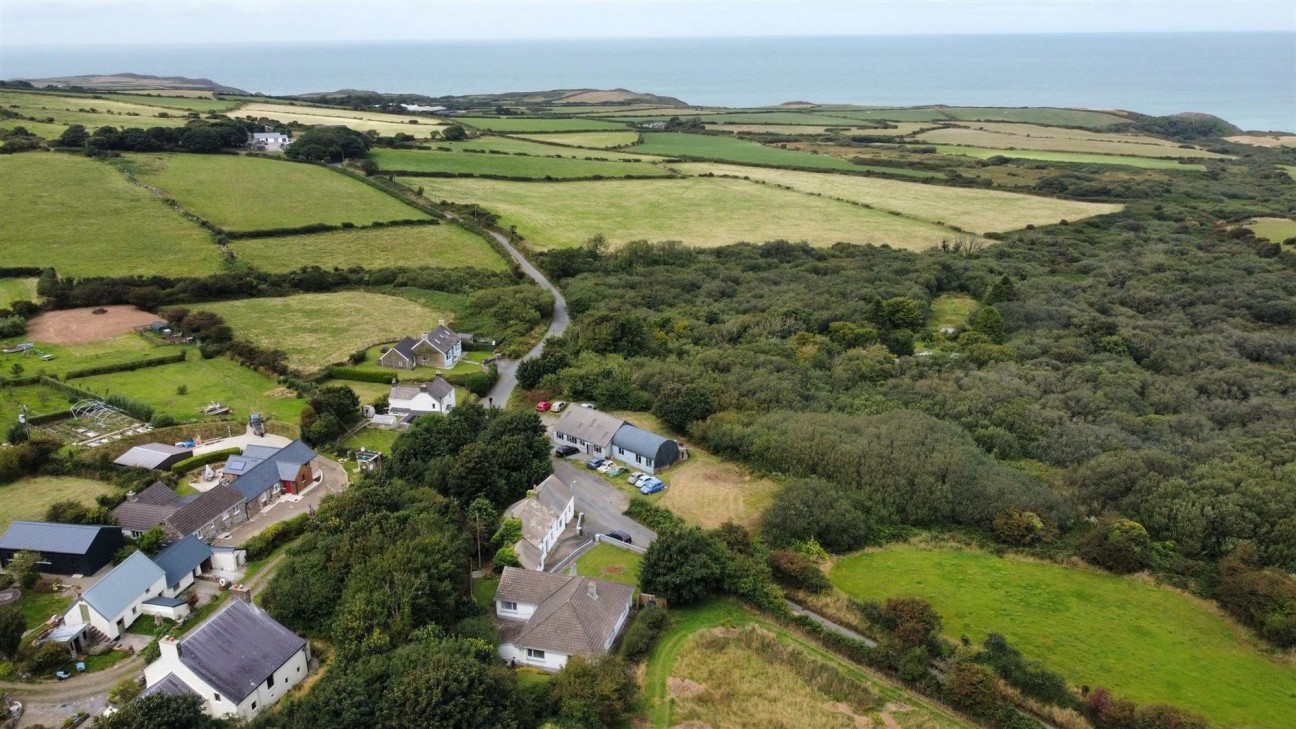 Pencaer, Pontiago, SA64